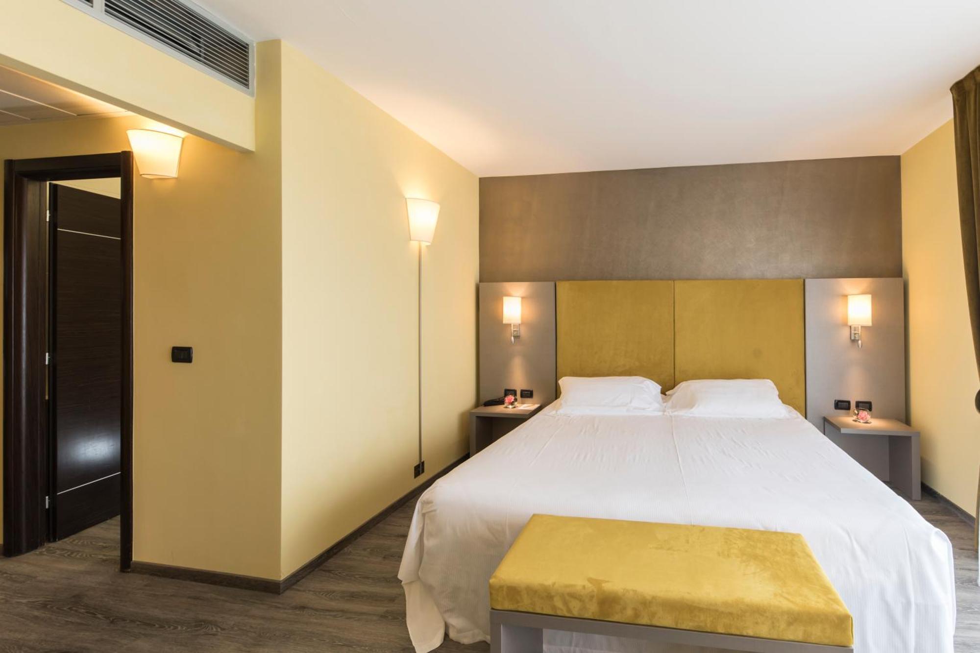 Hotel Donatello Imola Luaran gambar