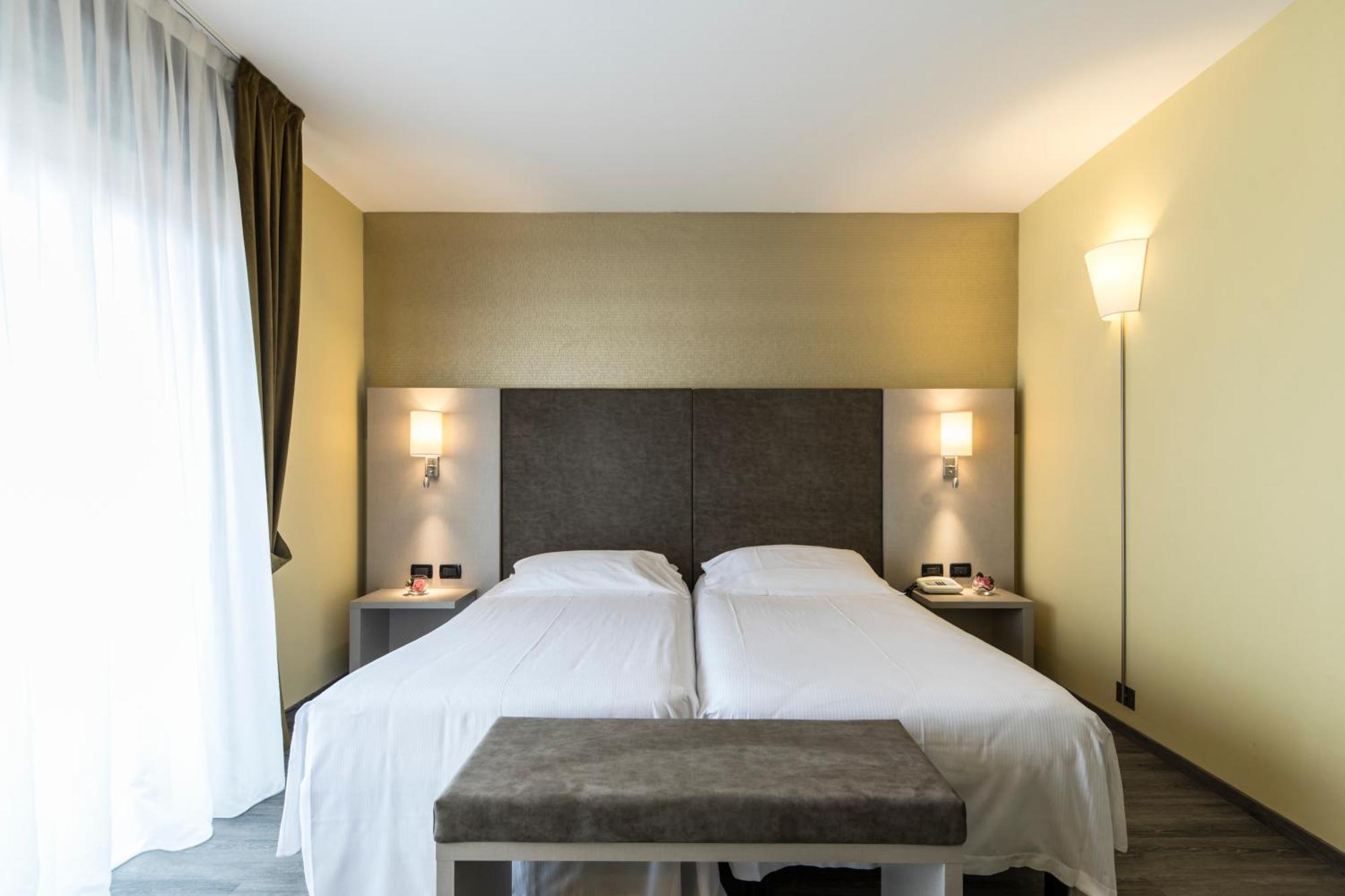 Hotel Donatello Imola Luaran gambar