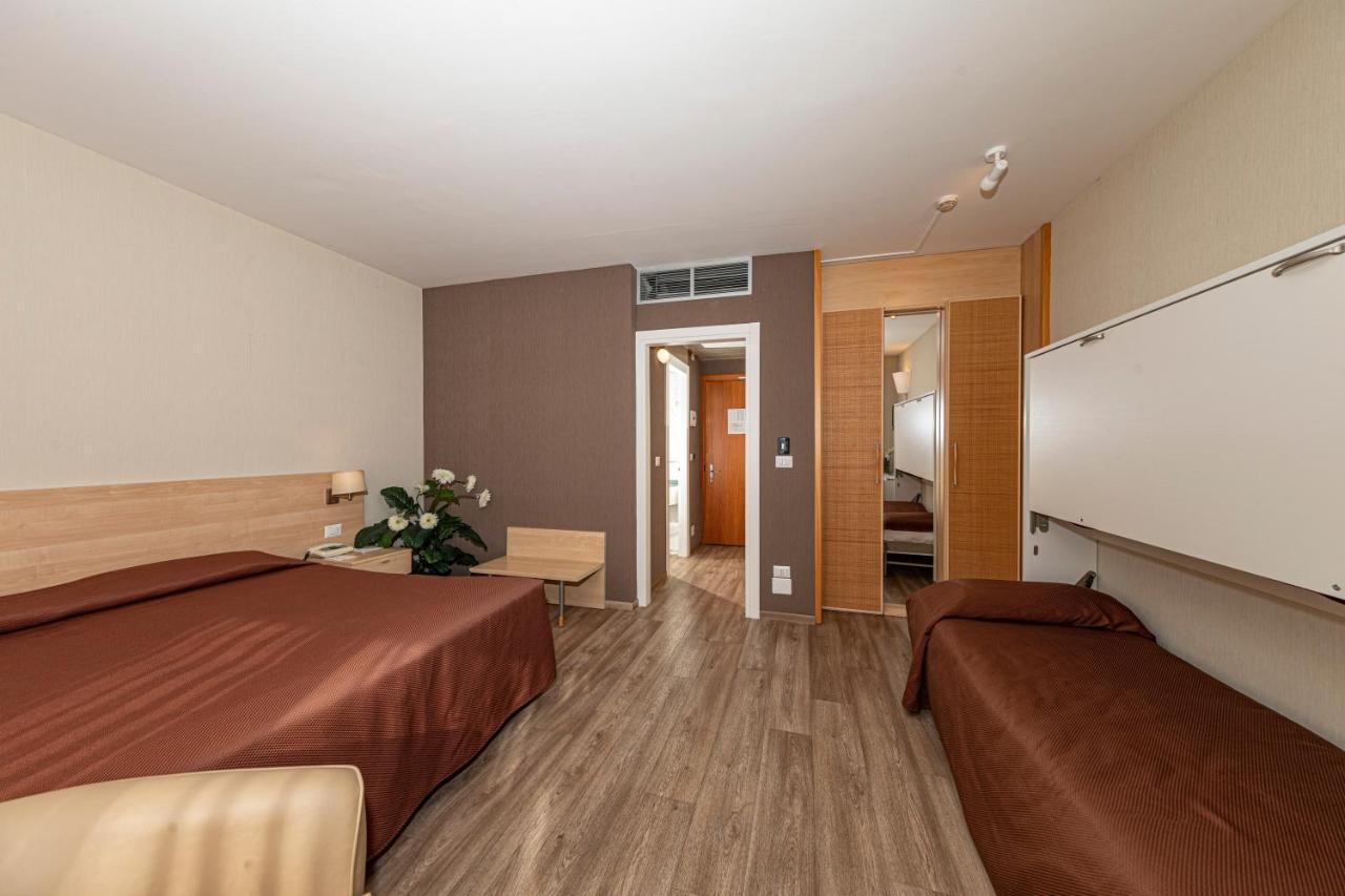 Hotel Donatello Imola Luaran gambar