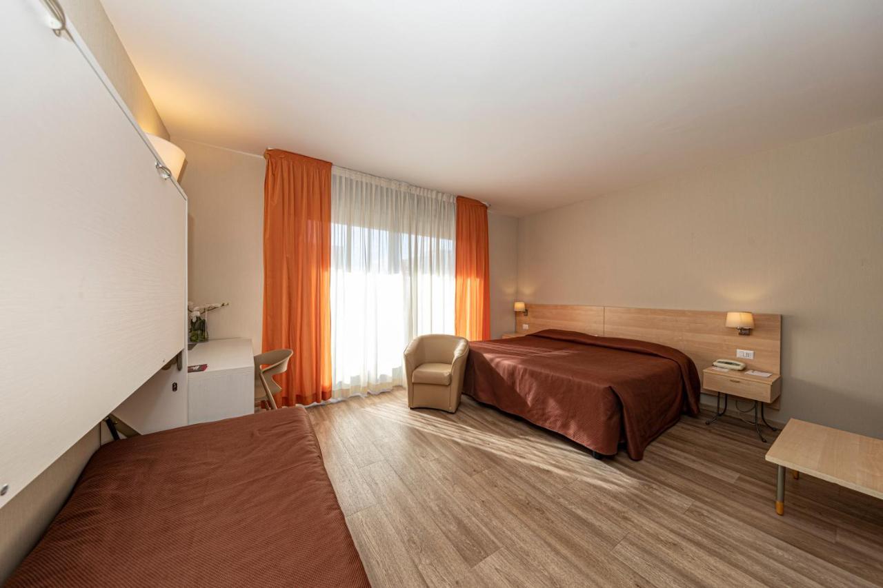 Hotel Donatello Imola Luaran gambar